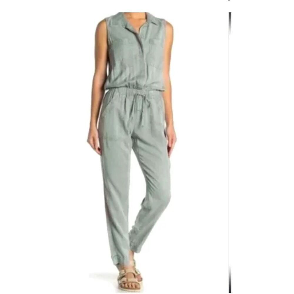 Young Fabulous & Broke sleeveless jumpsuit size L